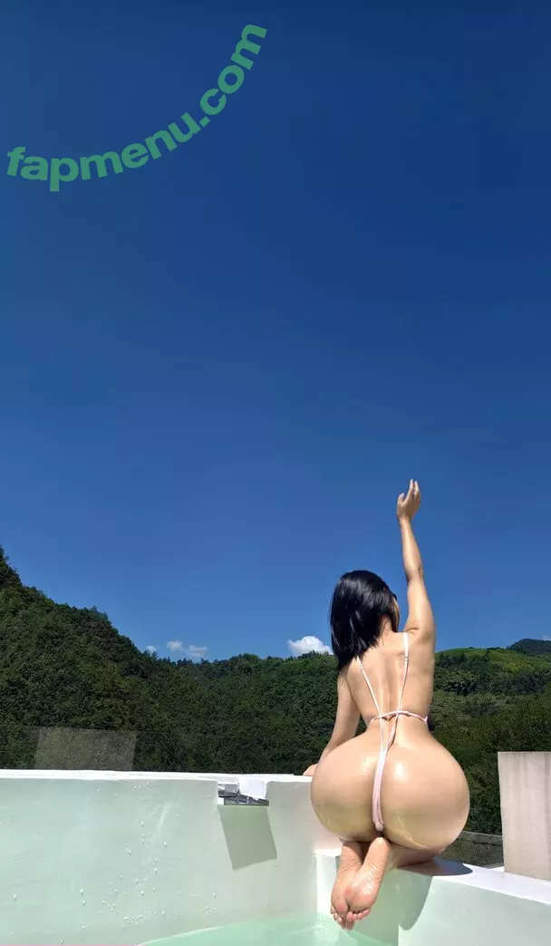 QiaoniuTT nude photo #4616 (qiaoniu_tt / 俏妞)