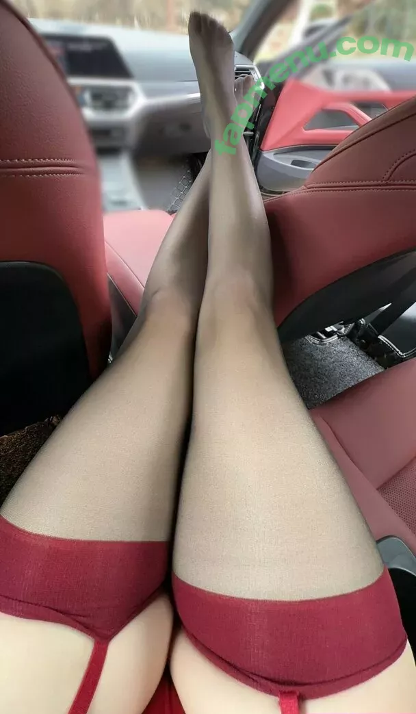 QiaoniuTT nude photo #4758 (qiaoniu_tt / 俏妞)