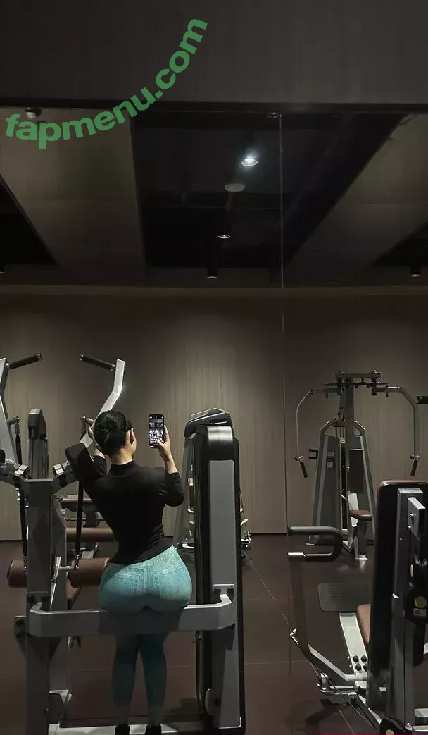 QiaoniuTT nude photo #4949 (Qiaoniu / 俏妞qiaoniu)