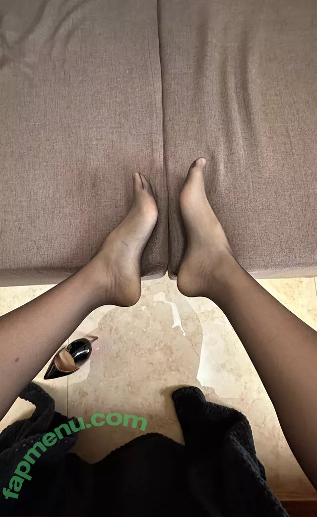 QiaoniuTT nude photo #4987 (qiaoniu_tt / 俏妞)