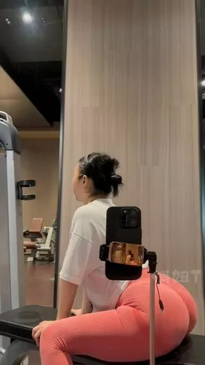 QiaoniuTT / qiaoniu_tt / 俏妞 nude photo #5020