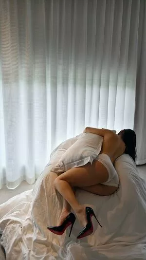 QiaoniuTT / qiaoniu_tt / 俏妞 nude photo #5208