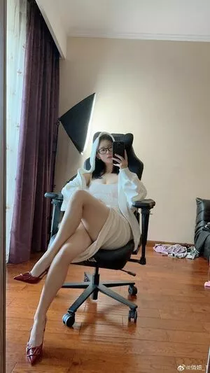 QiaoniuTT / qiaoniu_tt / 俏妞 nude photo #5303