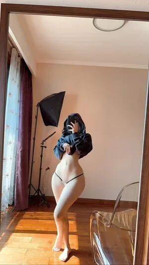 QiaoniuTT / qiaoniu_tt / 俏妞 nude photo #5336