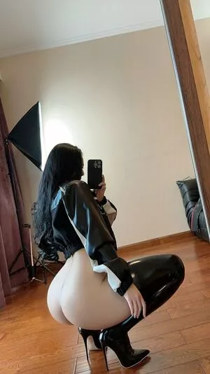 QiaoniuTT / qiaoniu_tt / 俏妞 nude photo #5394