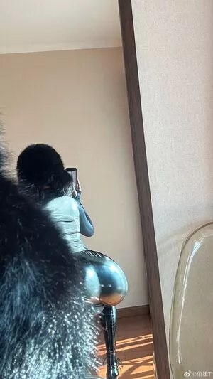 QiaoniuTT / qiaoniu_tt / 俏妞 nude photo #5496