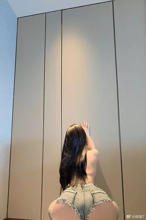 QiaoniuTT / qiaoniu_tt / 俏妞 nude photo #5723