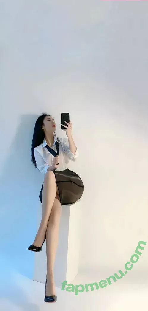 QiaoniuTT nude photo #5062 (qiaoniu_tt / 俏妞)