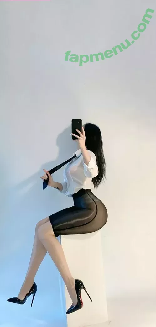 QiaoniuTT nude photo #5063 (qiaoniu_tt / 俏妞)