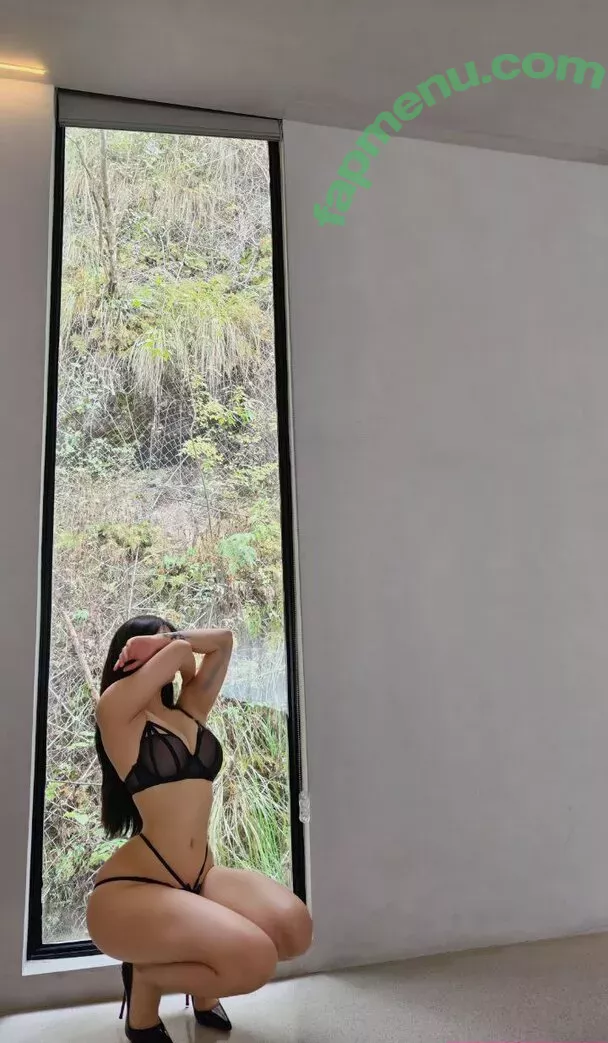 QiaoniuTT nude photo #5065 (qiaoniu_tt / 俏妞)