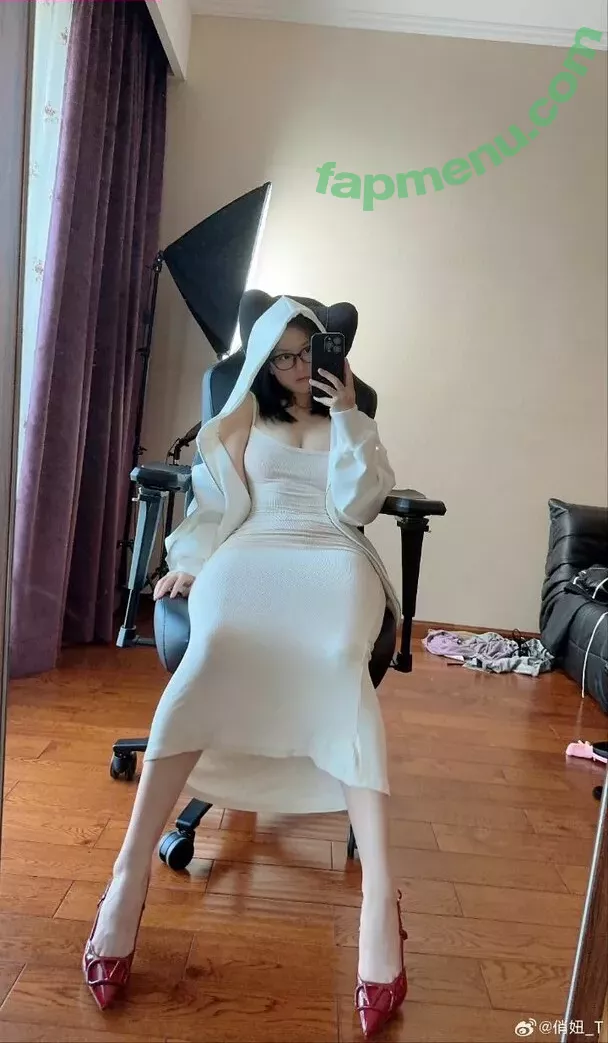 QiaoniuTT nude photo #5302 (Qiaoniu / 俏妞qiaoniu)