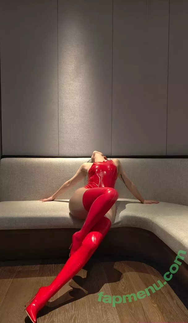 QiaoniuTT nude photo #5612 (Qiaoniu / 俏妞qiaoniu)