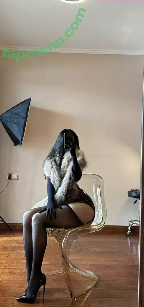 QiaoniuTT nude photo #5638 (Qiaoniu / 俏妞qiaoniu)