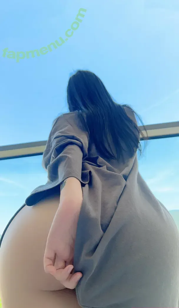 QiaoniuTT nude photo #6712 (俏妞)