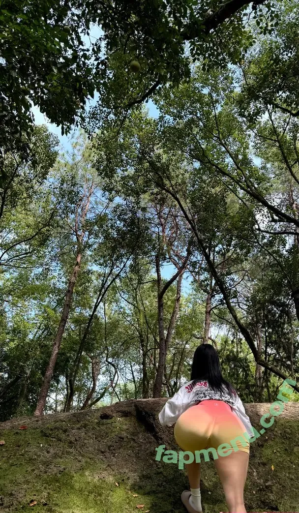 QiaoniuTT nude photo #6912 (俏妞)