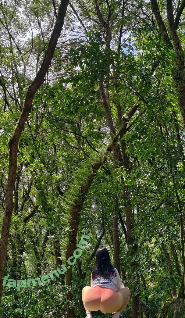 QiaoniuTT nude photo #6915 (俏妞)