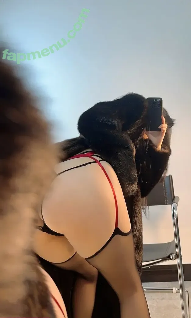 QiaoniuTT nude photo #6980 (俏妞)