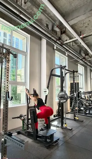 QiaoniuTT / 俏妞 nude photo #7008