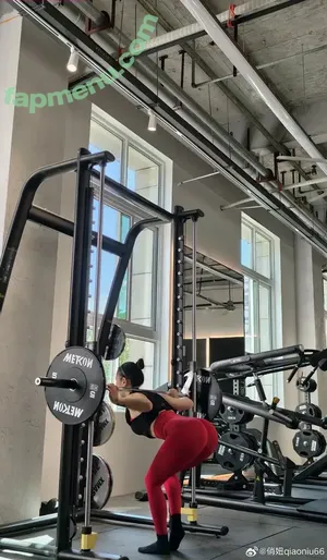 QiaoniuTT / 俏妞 nude photo #7013