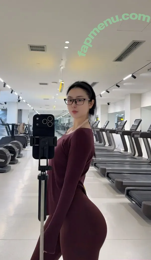 QiaoniuTT nude photo #7027 (俏妞)