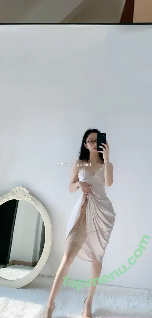 QiaoniuTT nude photo #7256 (Qiaoniu / 俏妞qiaoniu)