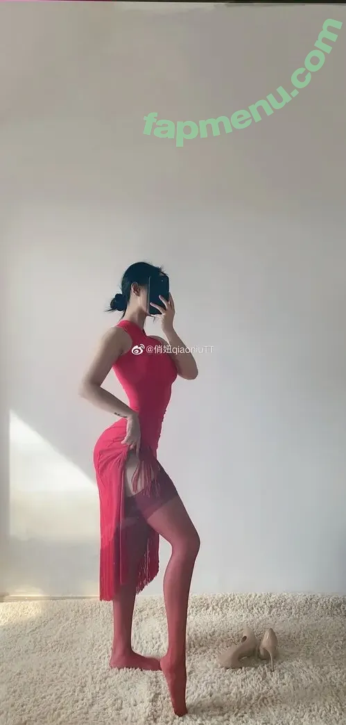 QiaoniuTT nude photo #7279 (Qiaoniu / 俏妞qiaoniu)