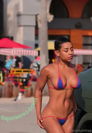 qimmahrussofree / qimmahrusso nude photo #0047