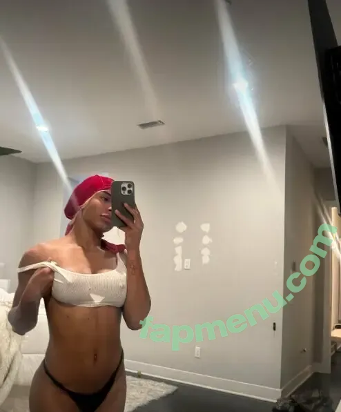 qimmahrussofree nude photo #0007 (qimmahrusso)