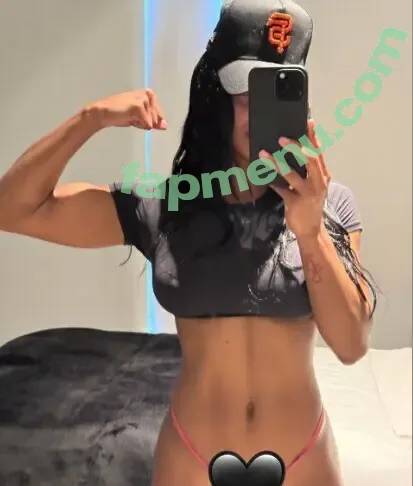 qimmahrussofree nude photo #0031 (qimmahrusso)