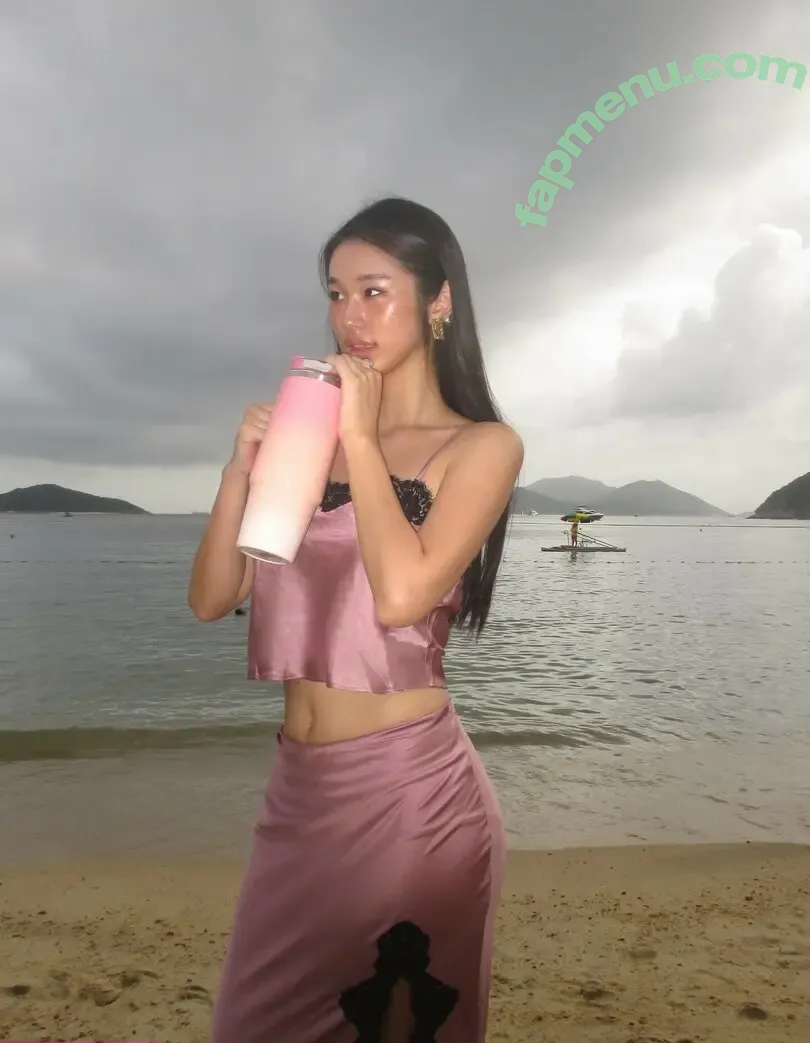 qingqingya99 nude photo #0031 (qingqingya99)