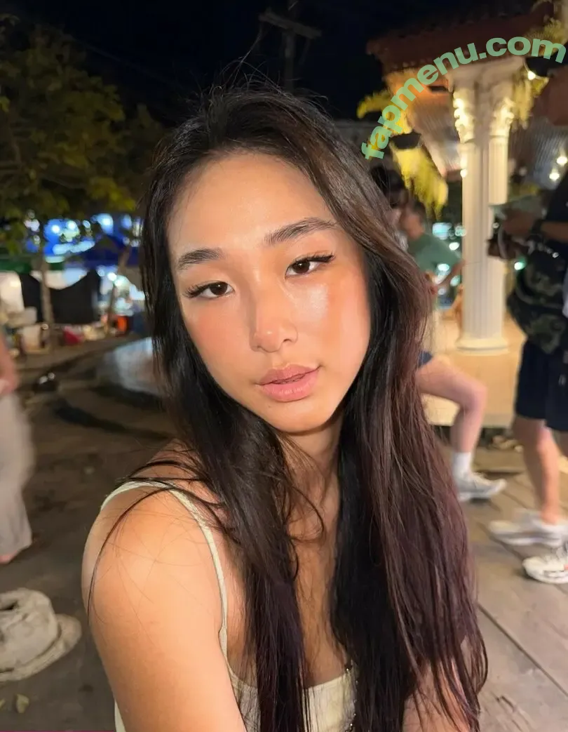 qingqingya99 nude photo #0057 (qingqingya99)