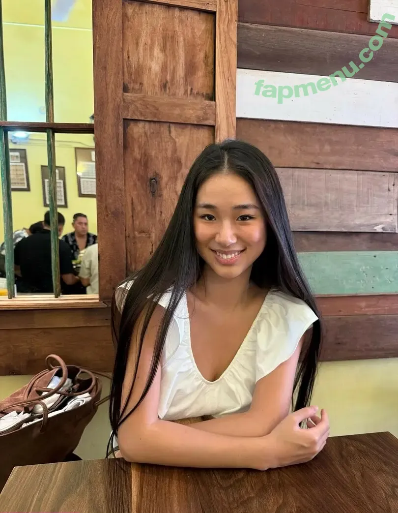 qingqingya99 nude photo #0084 (qingqingya99)