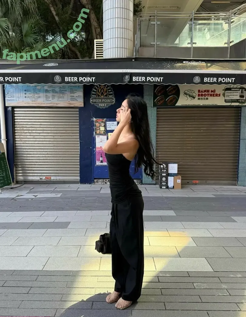 qingqingya99 nude photo #0096 (qingqingya99)