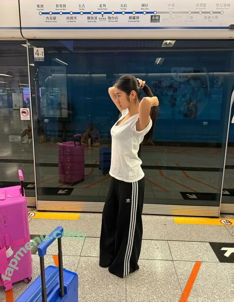 qingqingya99 nude photo #0097 (qingqingya99)