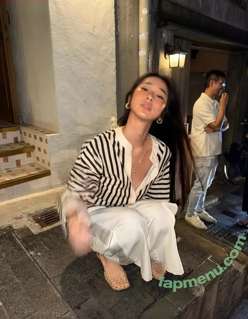 qingqingya99 nude photo #0106 (qingqingya99)