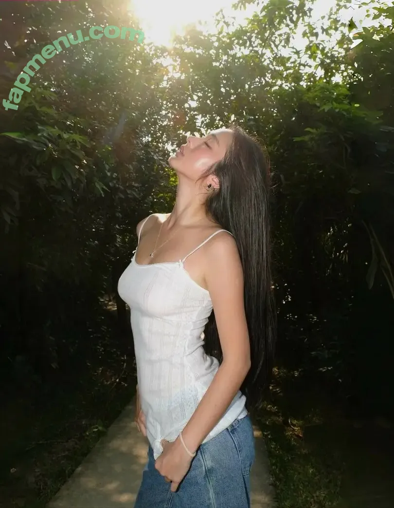 qingqingya99 nude photo #0121 (qingqingya99)