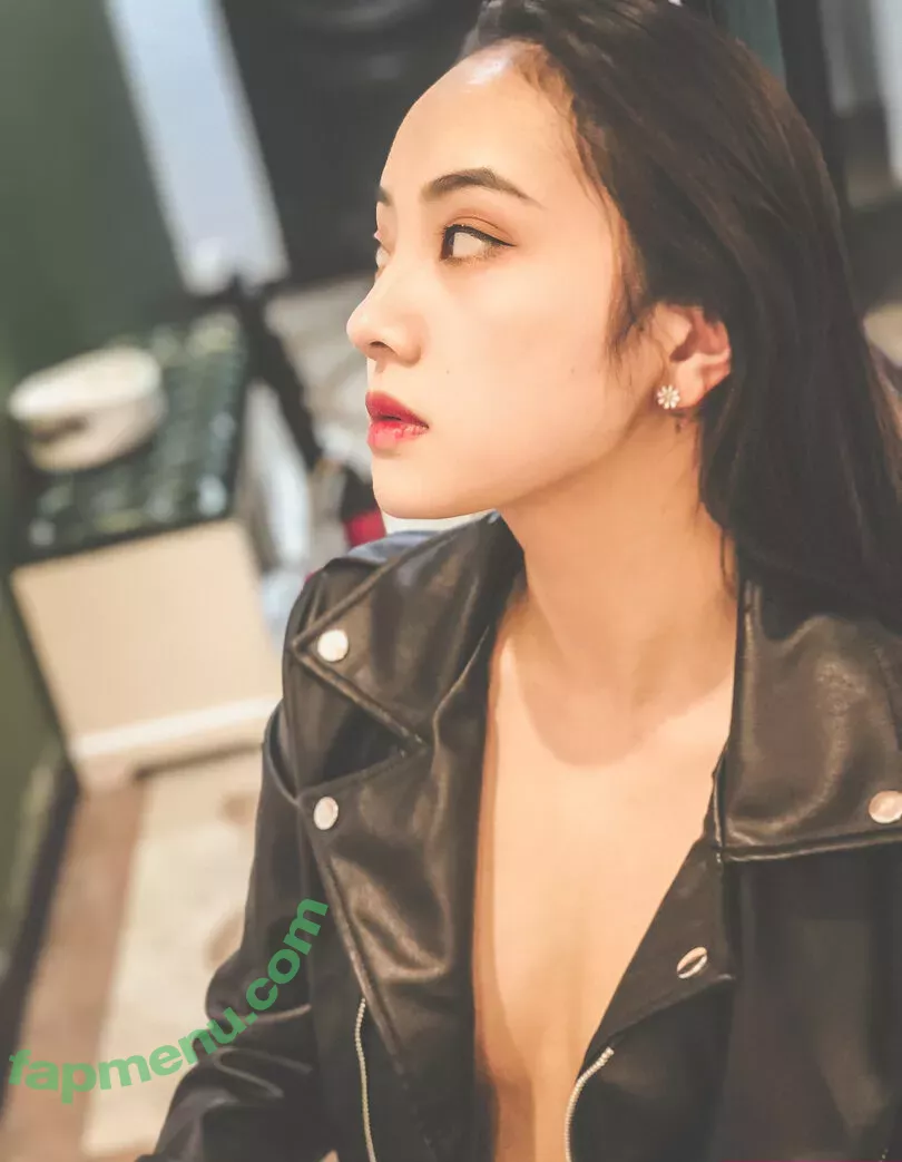 Qinweiyingjie nude photo #0088 (qinweiyingjie_)