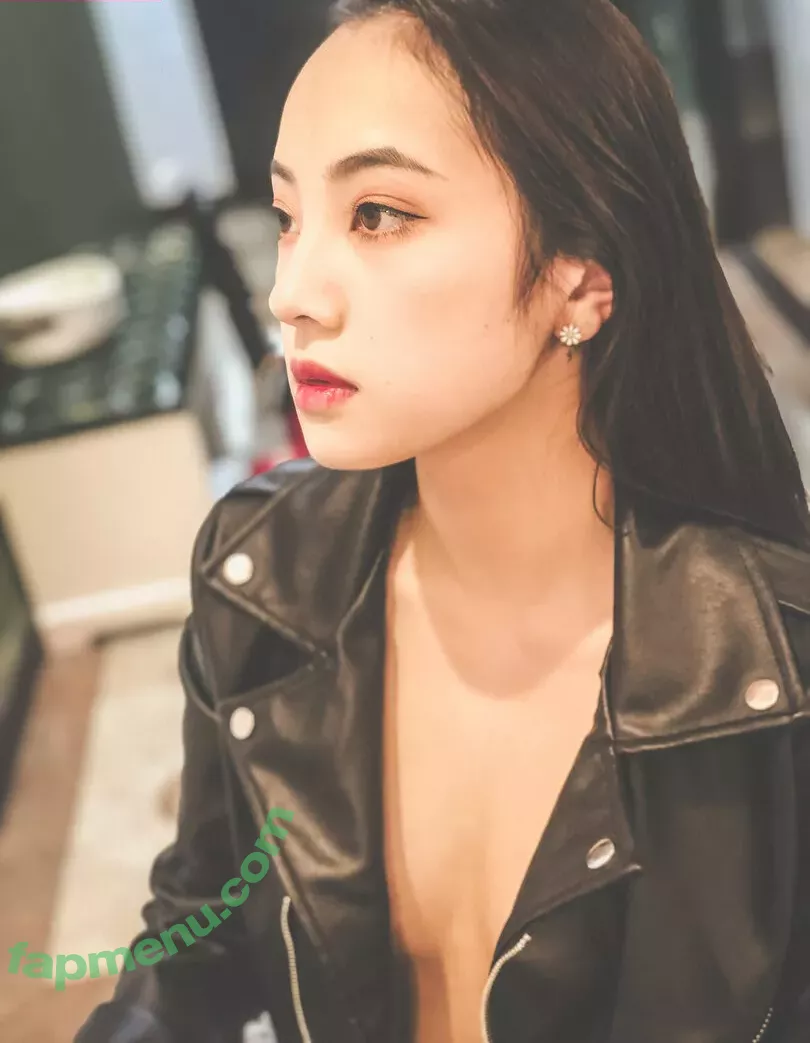 Qinweiyingjie nude photo #0089 (qinweiyingjie_)