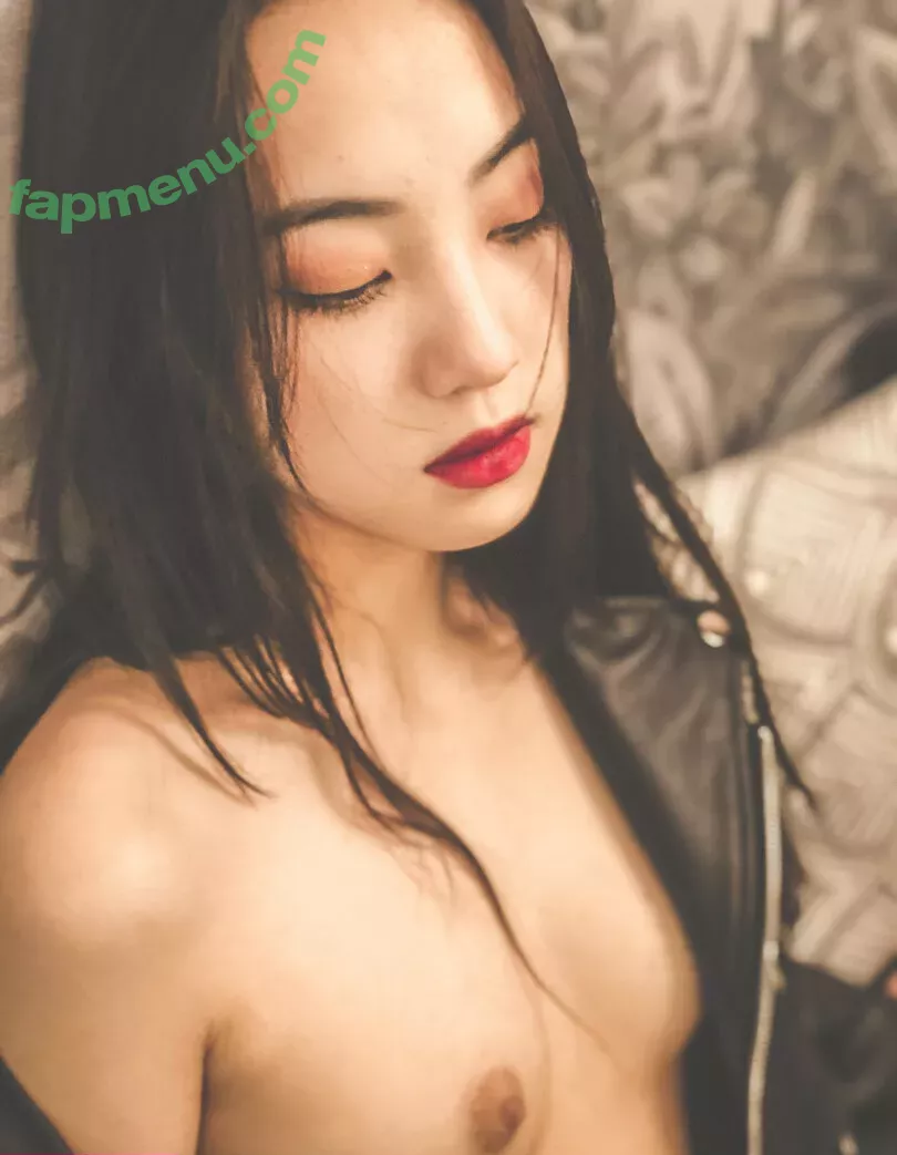 Qinweiyingjie nude photo #0122 (qinweiyingjie_)