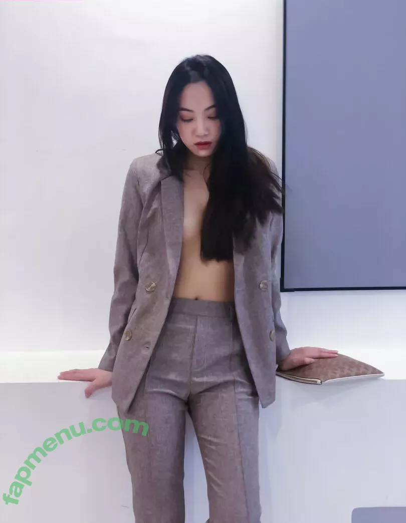 Qinweiyingjie nude photo #0139 (qinweiyingjie_)