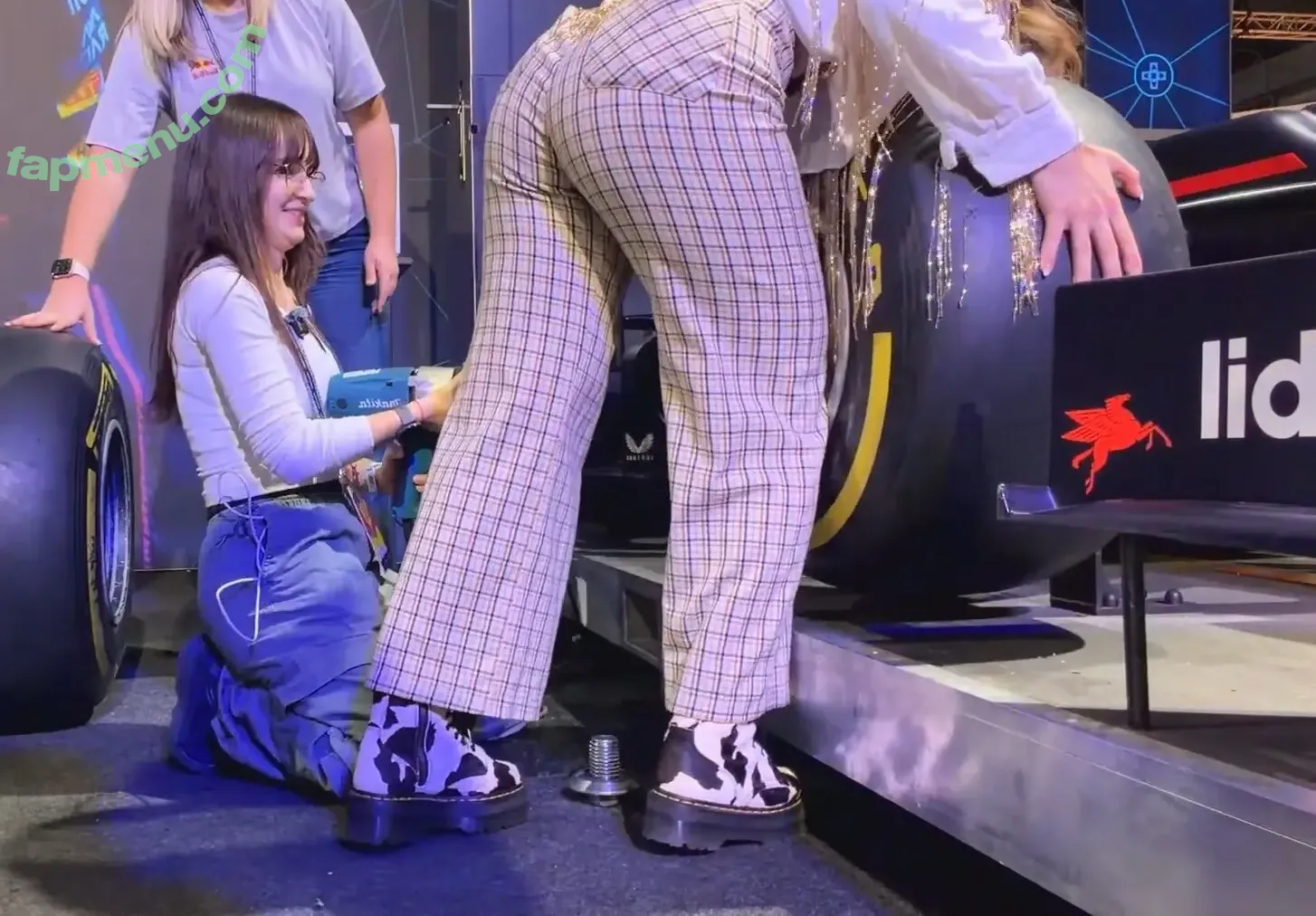 qoqsik nude photo #0034 (qoqsik1)