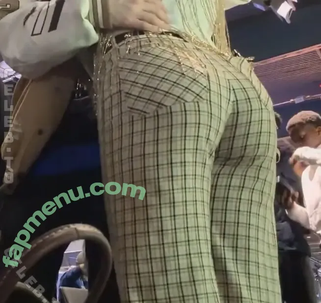 qoqsik nude photo #0044 (qoqsik1)