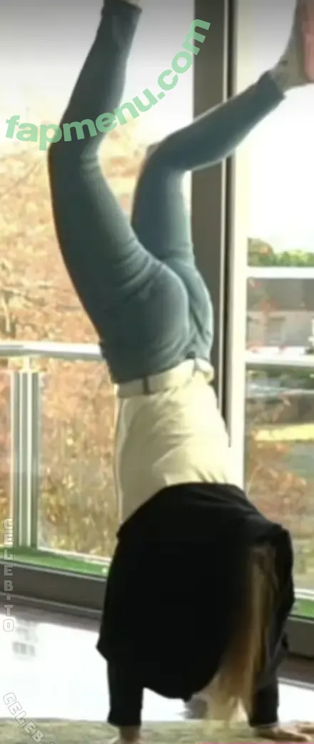 qoqsik nude photo #0048 (qoqsik1)