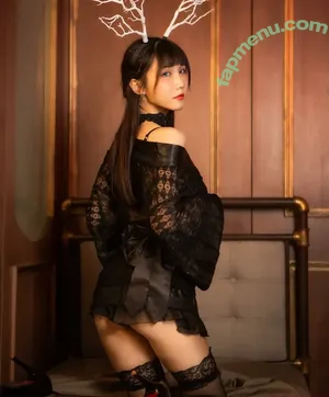 qqe_52772 / cutecaty077 / sylviachi.0707 / 喬喬兒QQE / 紀馨喬 nude photo #0011