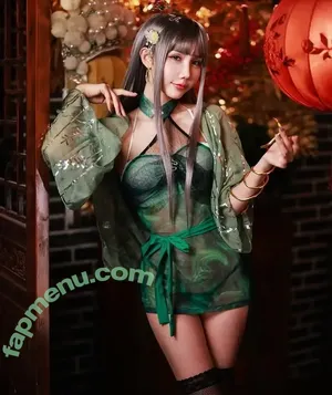 qqe_52772 / cutecaty077 / sylviachi.0707 / 喬喬兒QQE / 紀馨喬 nude photo #0044