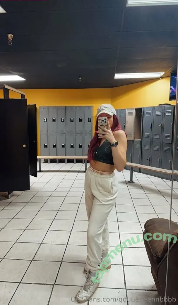 qquueeeennbbbb nude photo #0007 (qquueeeennbbbb)