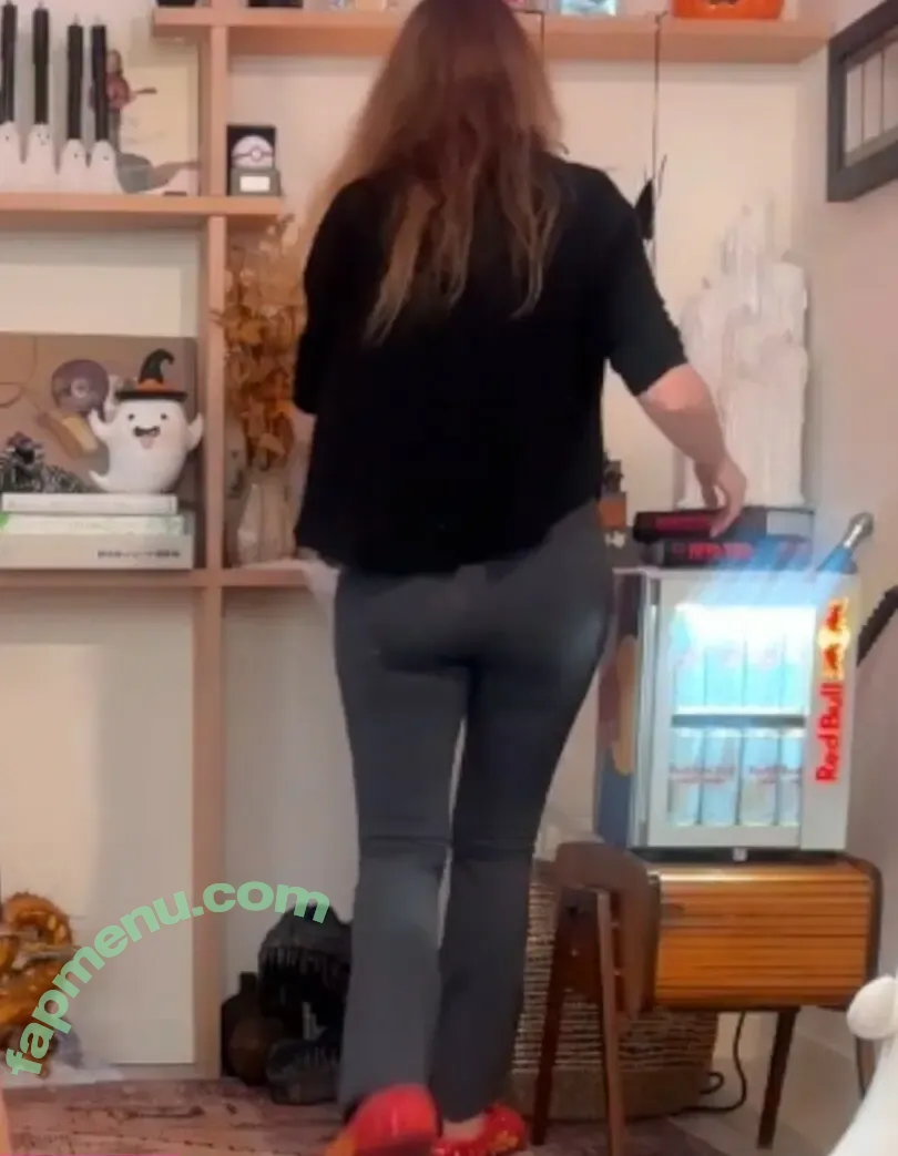 QTCinderella nude photo #0676 (QTCinderella)