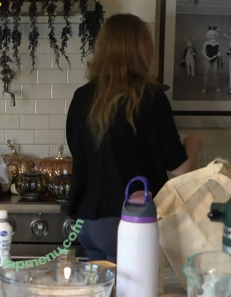 QTCinderella nude photo #0677 (QTCinderella)