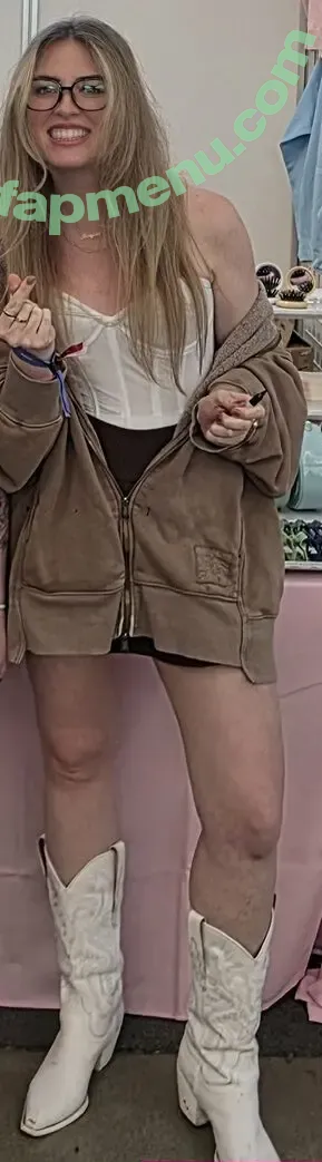 QTCinderella nude photo #0692 (QTCinderella)