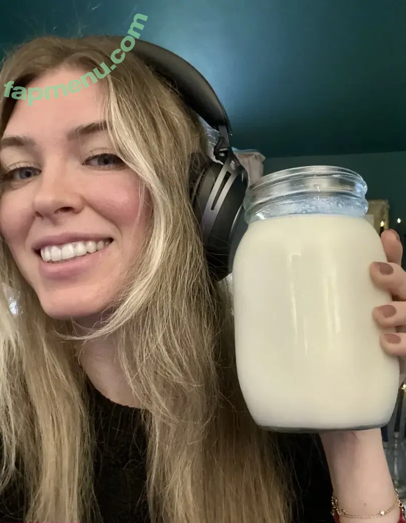 QTCinderella nude photo #0699 (QTCinderella)